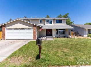 1662 Del Rosa Way, Sparks, NV 89434