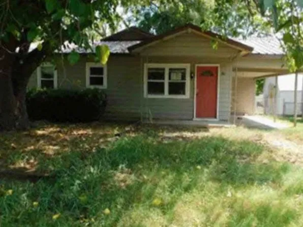 180 SW 2nd St, Krebs, OK 74554