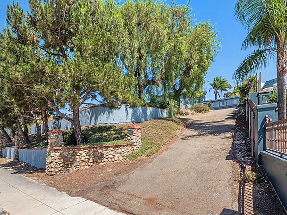 3rd image of 5091 Foothill Blvd