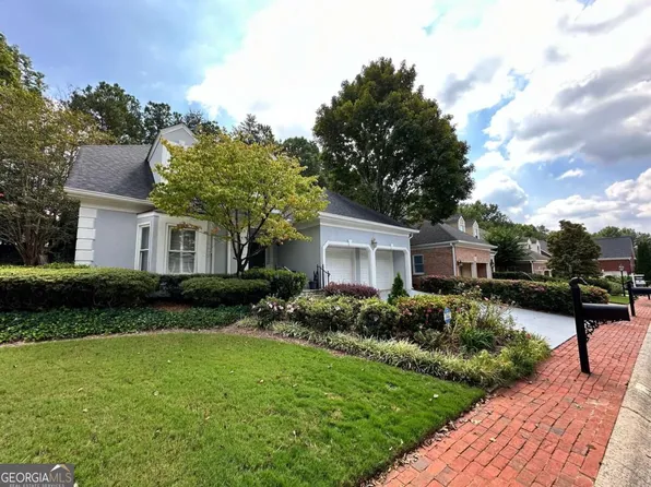 6240 Forest Hills Dr, Peachtree Corners, GA 30092