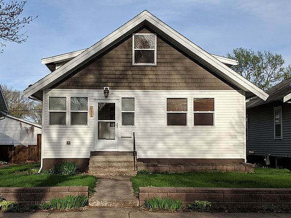 Front of house - Spring