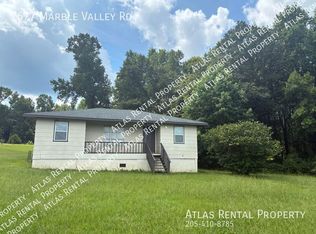 7677 Marble Valley Rd, Sylacauga, AL 35151