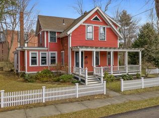 24 Denton Rd, Wellesley, MA 02482