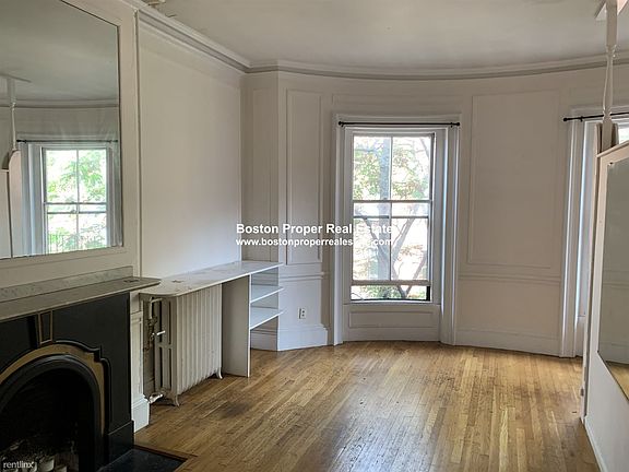 11 Marlborough #32 Boston - Back Bay Unit Photo 1 (1)