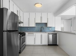 2970 E Ranchero Dr APT 7, Palm Springs, CA 92262