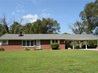 4898 Siloam Rd, Dobson, NC 27017