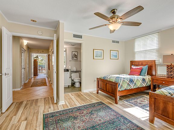 4th image of 97 Seaside North Ct