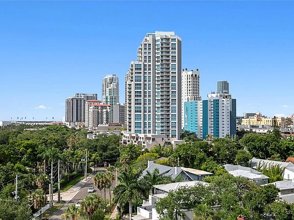 5th image of 700 BEACH DRIVE NE #603