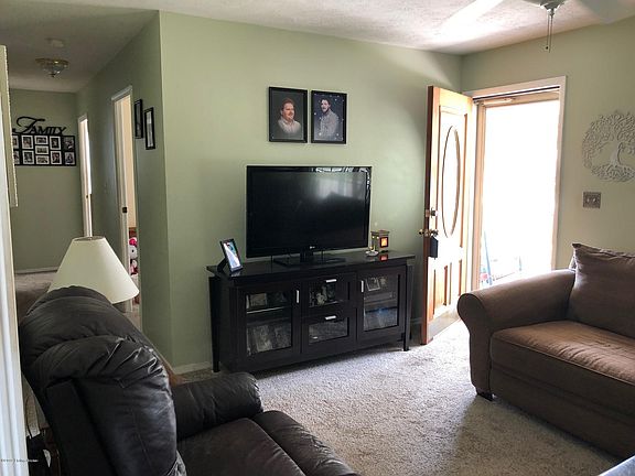 3rd image of 6005 Halma Dr
