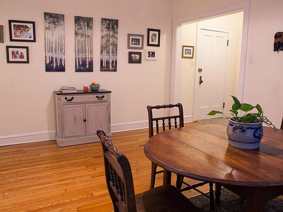 5th image of 2250 N Burling St #3