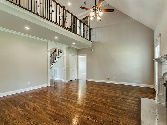 5th image of 1927 Masterpiece Ave