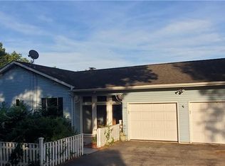 125 Green Hollow Rd, Killingly, CT 06239