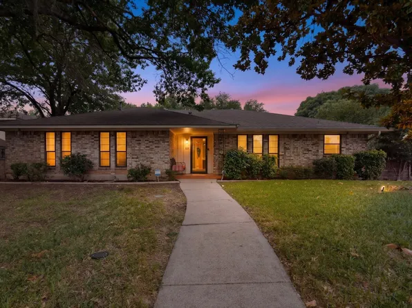 1305 Briarbrook Dr, Desoto, TX 75115