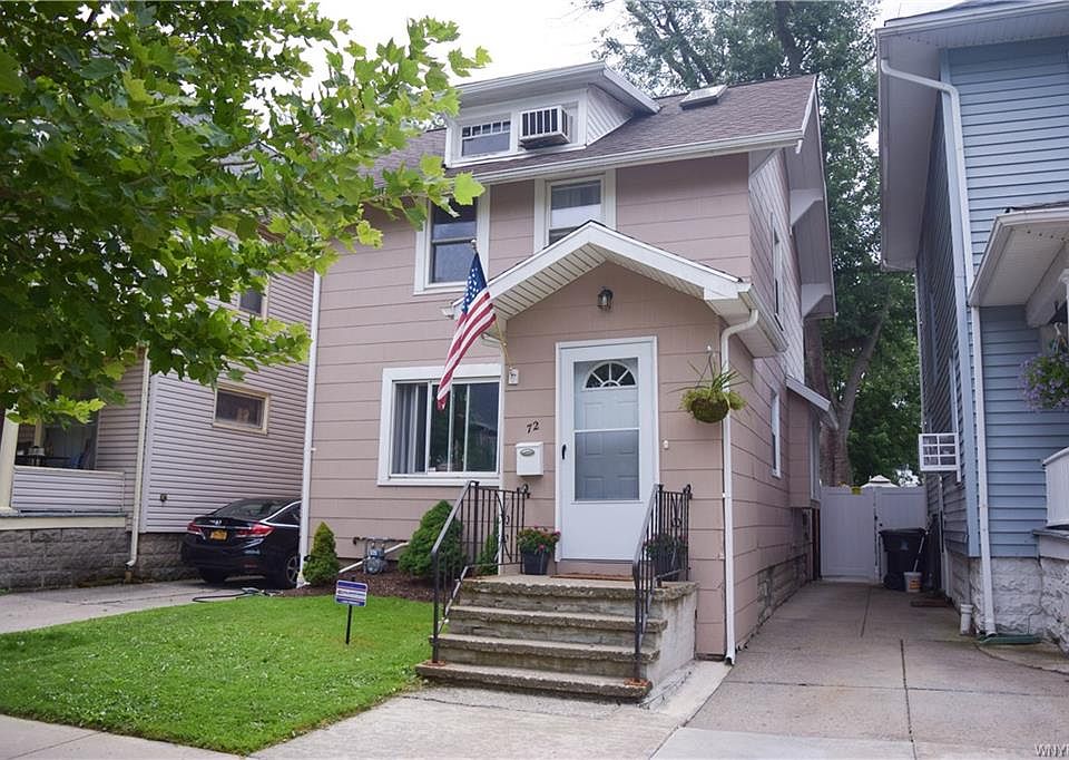 1st image of 72 Tremaine Ave
