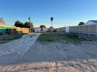 1096 Navajo Dr, Bullhead City, AZ 86442