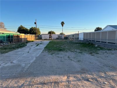 1096 Navajo Dr, Bullhead City, AZ, 86442
