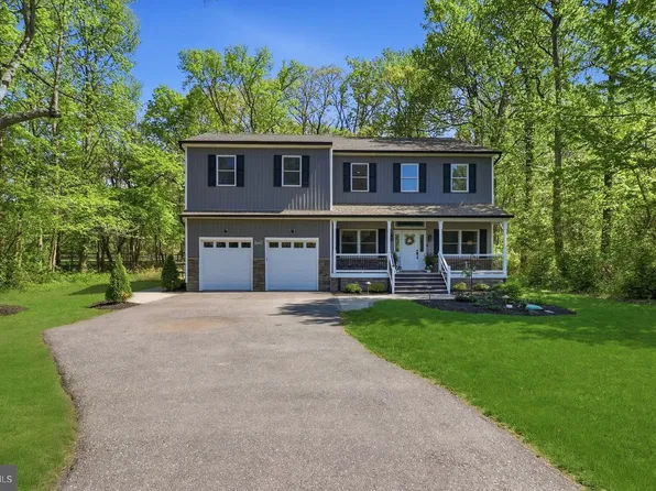 1428 Central Ave E, Edgewater, MD 21037