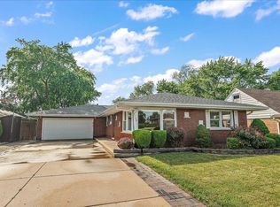 8758 Nashville Ave, Oak Lawn, IL 60453
