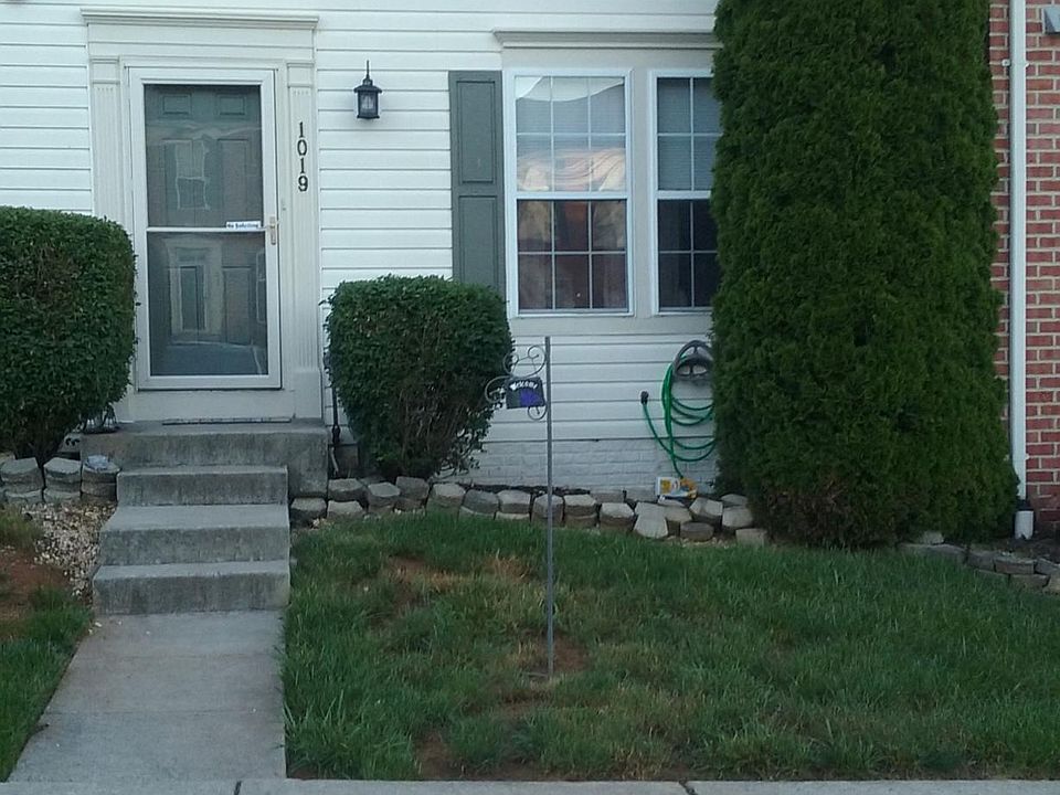 1st image of 1019 Jeanett Way