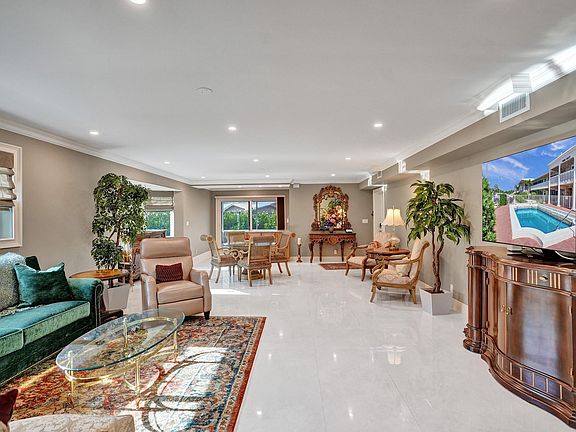 3rd image of 2141 NE 68th Street #108