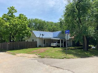 303 S Minnesota Ave, Shawnee, OK 74801