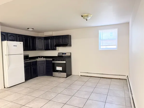 (undisclosed Address), Floral Park, NY 11001