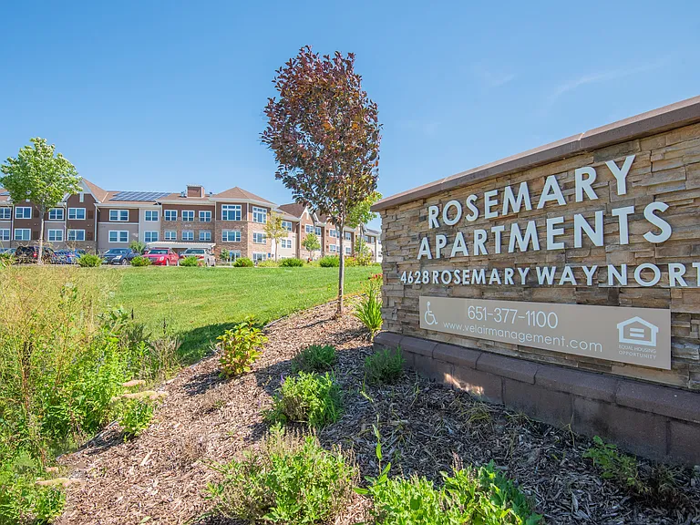 Rosemary Apartments — Photo 1