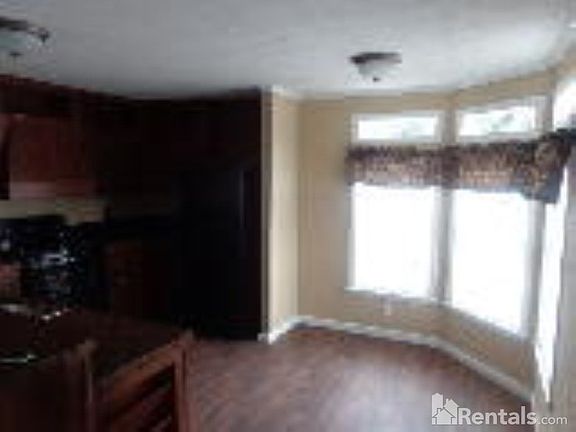 2nd image of 2510 N Highway 175 Trlr 520