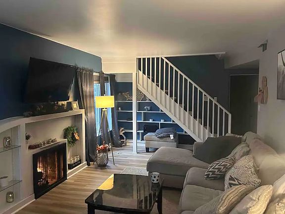 4th image of 518 Lasalle Blvd