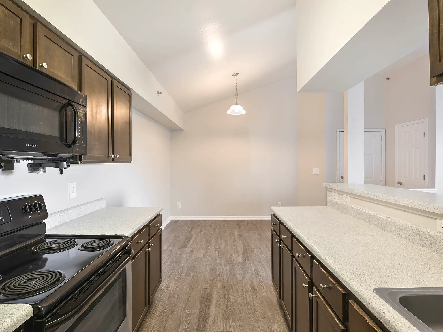 Ascent Apartments — Photo 1