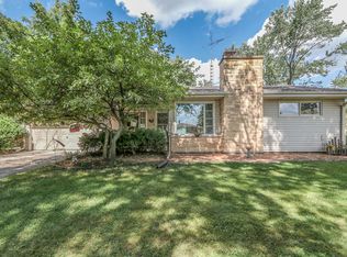 1301 Winona Ave, Aurora, IL 60506