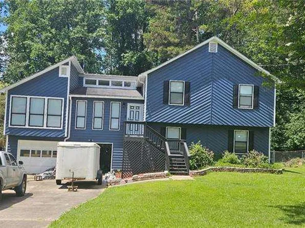 6145 Forest Brook Ln, Acworth, GA 30102