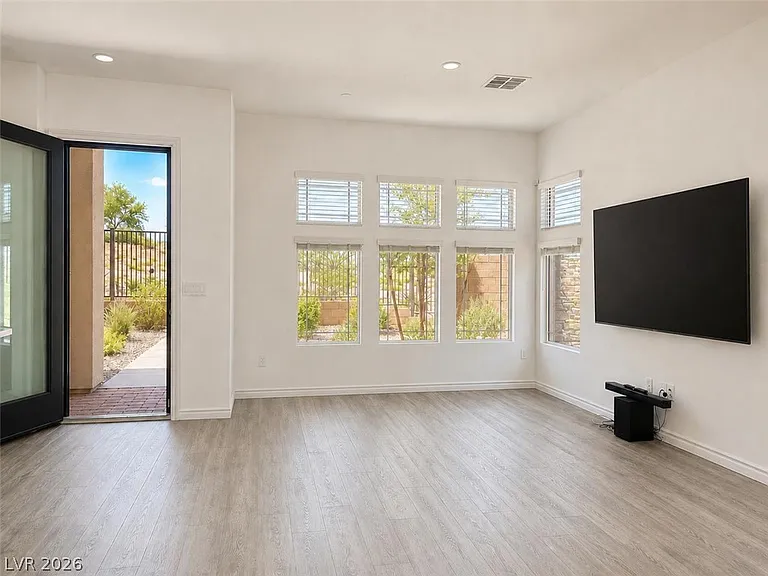 12524 Primrose Grove Ln — Photo 3