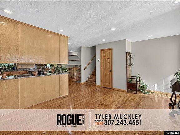 5th image of 4450 Oriole Ct