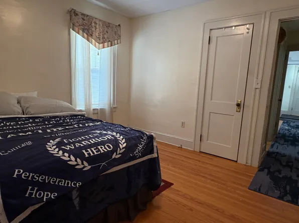 8 Marshall Rd #B, Poughkeepsie, NY 12603