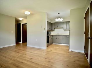 208 Franke St #B2, Joice, IA 50446