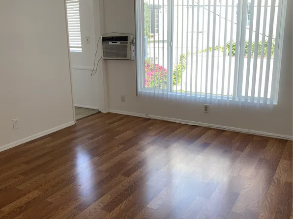 618 Hauser Blvd, Los Angeles, CA 90036