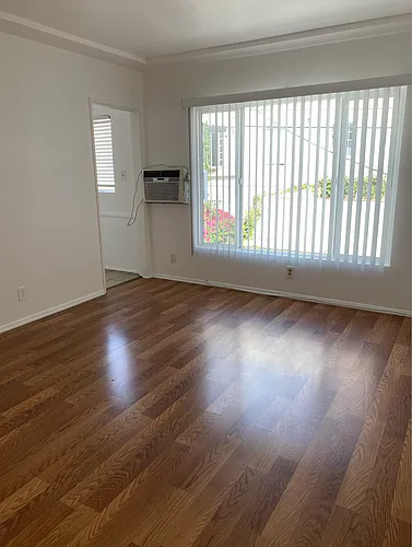 620 Hauser Blvd #11 Photo 1