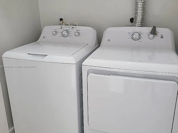 3rd image of 8632 NW 8th St