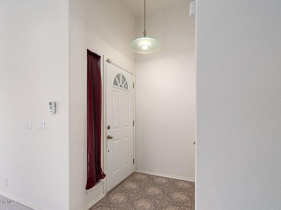 4th image of 8880 N McArthur Way