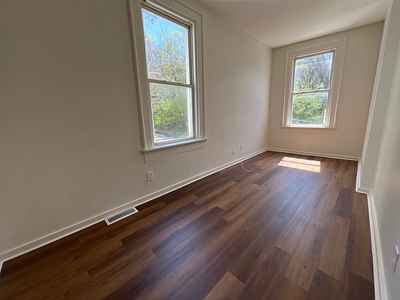 2nd image of 636 Tafel St APT 1