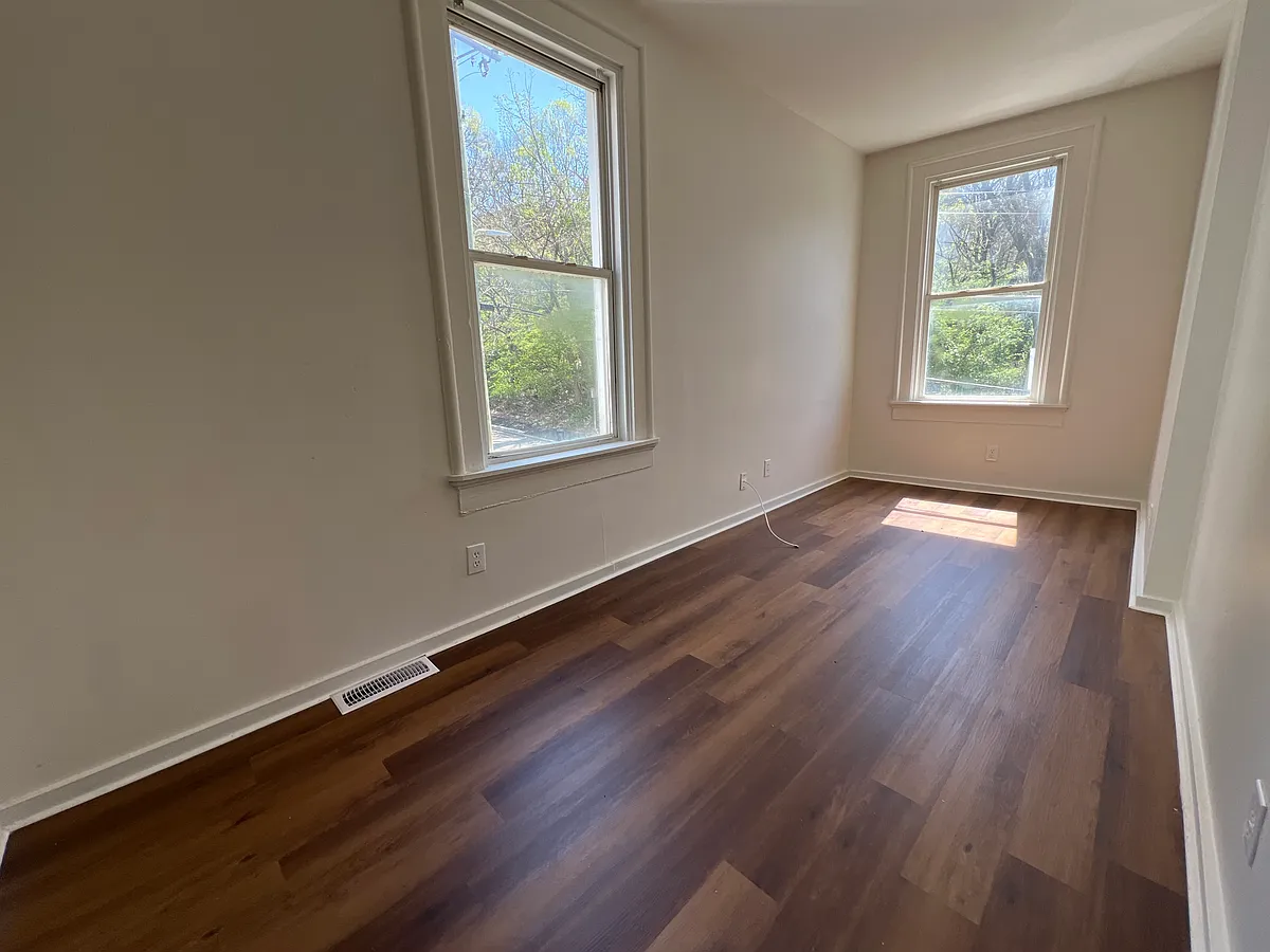Building Photo - 636 Tafel St #1