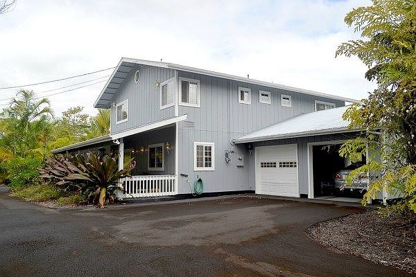 2nd image of 833 Kukuau St