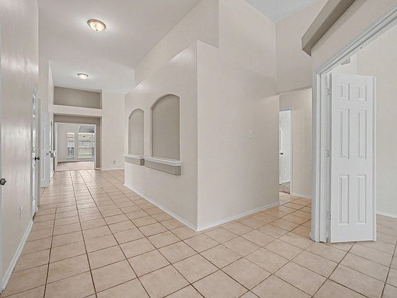 2nd image of 11622 Curry Ridge Ln