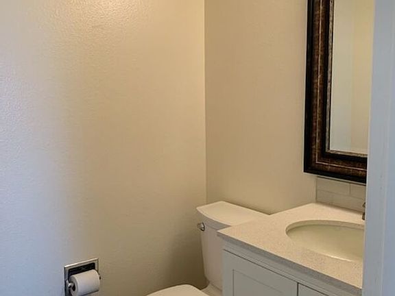 5th image of 1209 N Williams St Unit B