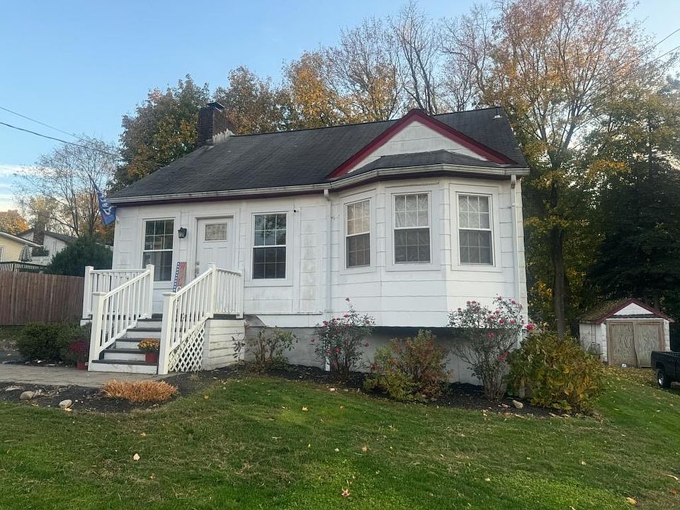 1st image of 7 Westview Avenue