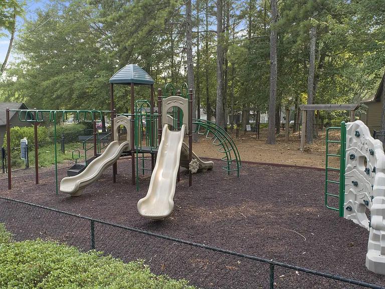 The Vinings At Newnan Lakes — Photo 21
