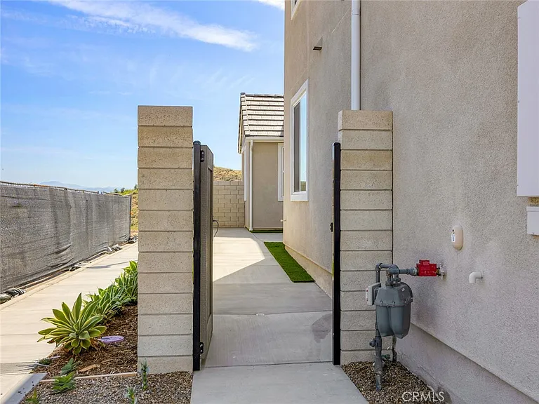 27398 Fox Den Pl — Photo 41