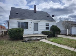 22534 Cushing Ave, Eastpointe, MI 48021