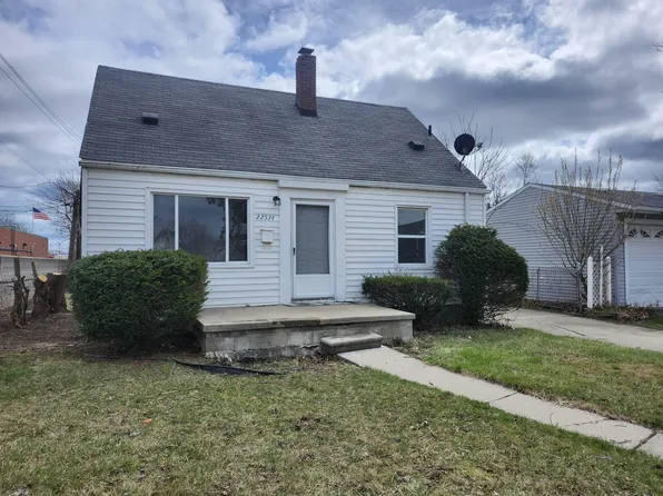 22534 Cushing Ave, Eastpointe, MI 48021